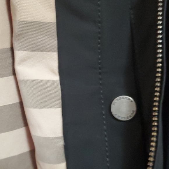 Burberry jacket - Picture 3 of 4